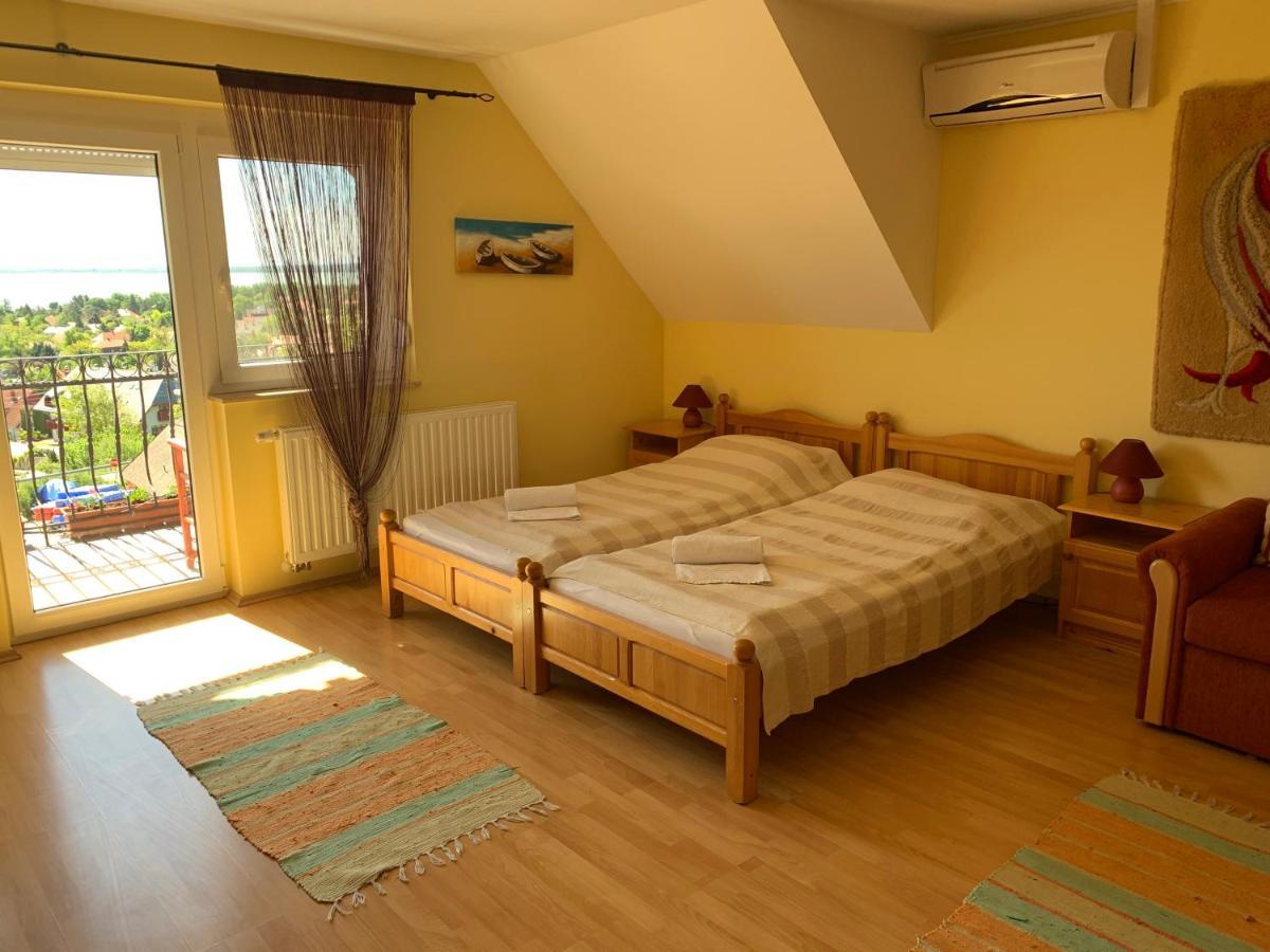 Holidaysport Haus Balatongyörök エクステリア 写真