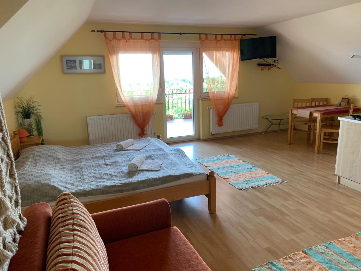 Holidaysport Haus Balatongyörök エクステリア 写真